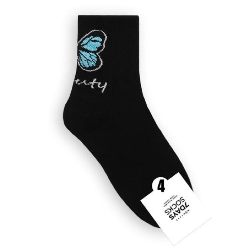 #72 Butterfly Beauty Socks Black